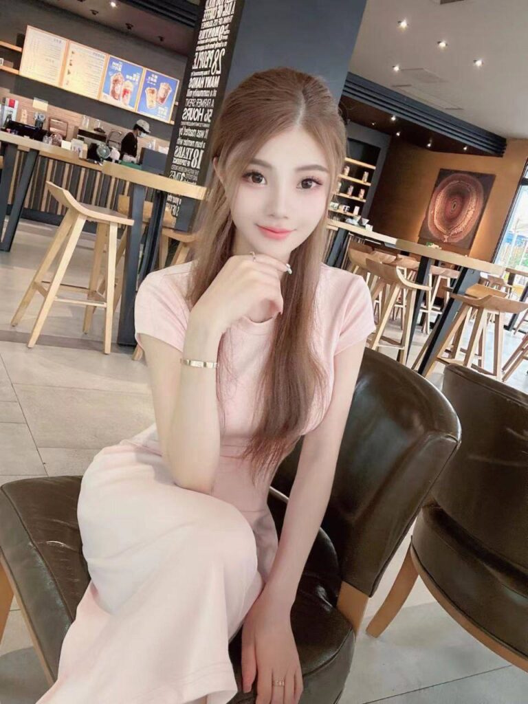Sofia elegant beautiful Japan B2B escort massage girl